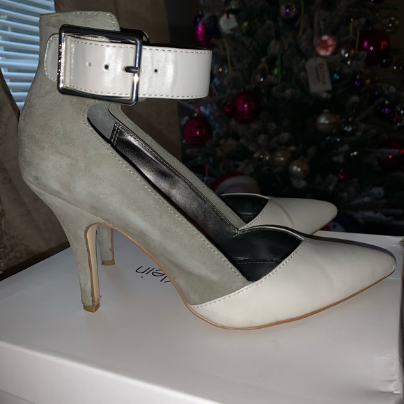 Women’s 8.5 Calvin Klein pumps - Picture 1 of 3